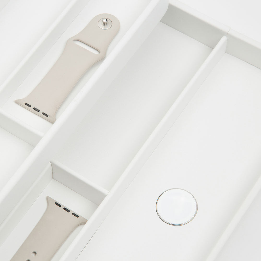 WOLF 1834 Watch Valet with Strap Tray for Apple Watch – White - Image 3